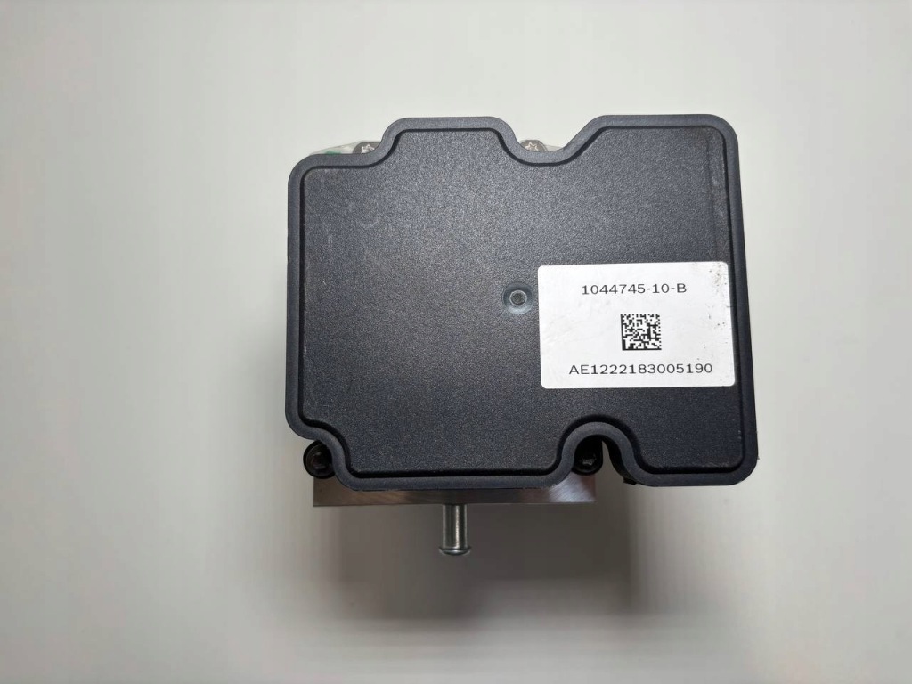 Насос abs tesla model y Оригінал