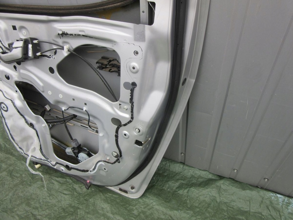 фото №9, Isuzu d-max ii 2013 дверь задняя правое