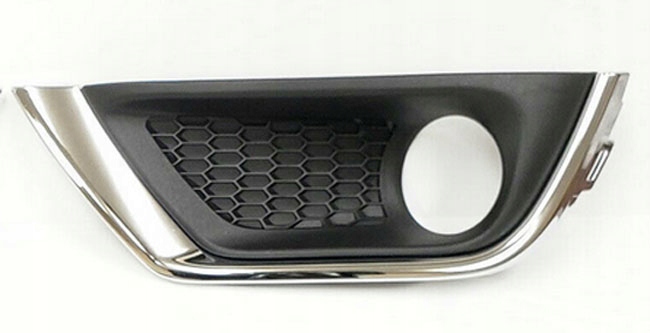 фото №1, Решітка радіатора w бампер з отвір ліва jeep compass 17 -