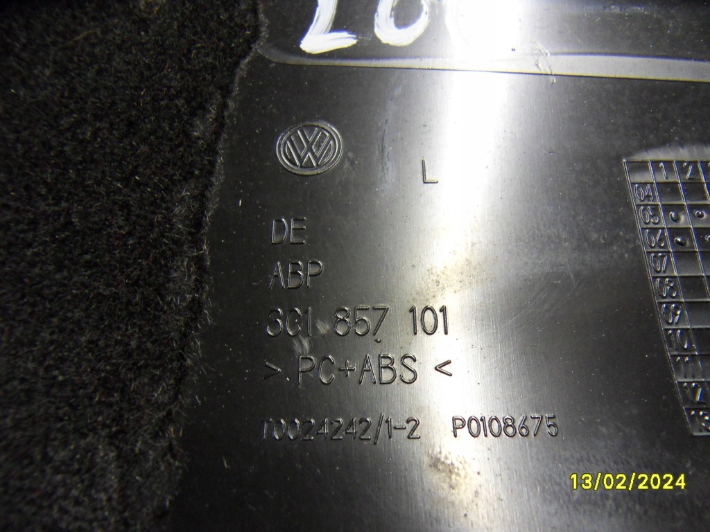 фото №9, Бардачок пассажира чейнджер vw passat b6 3c1857101