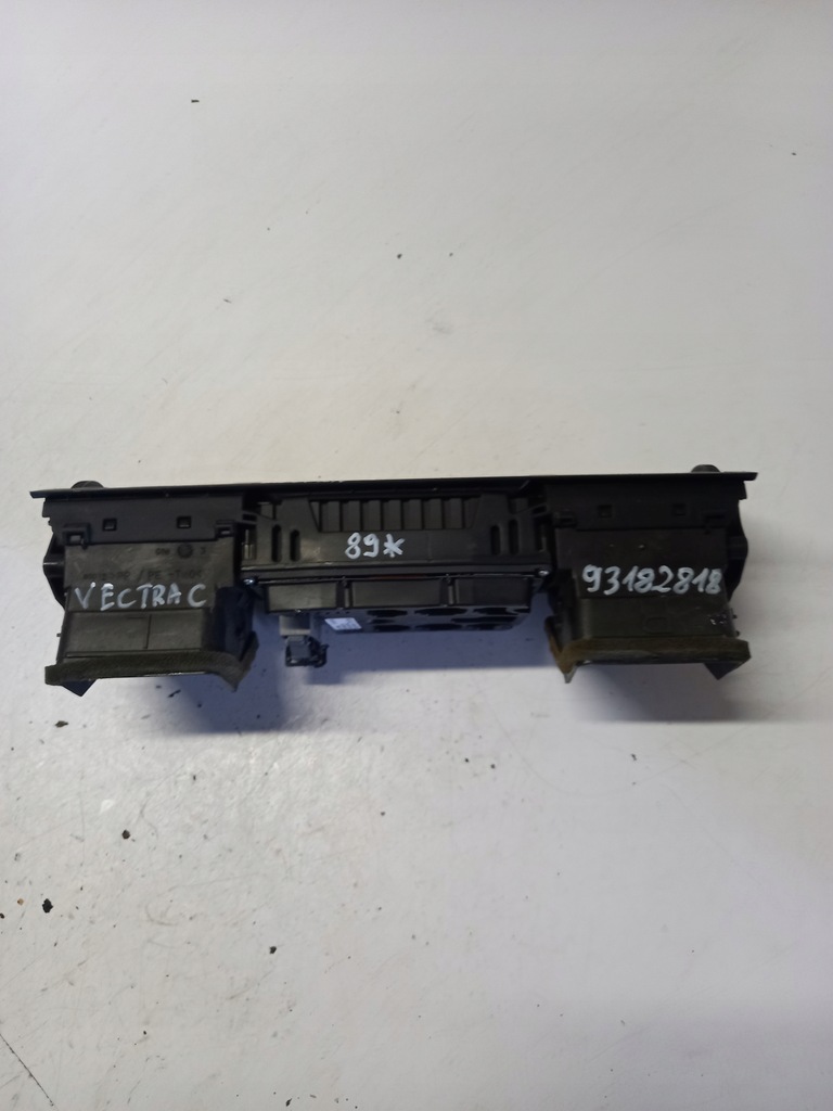 фото №1, Дисплей opel vectra c 93182818