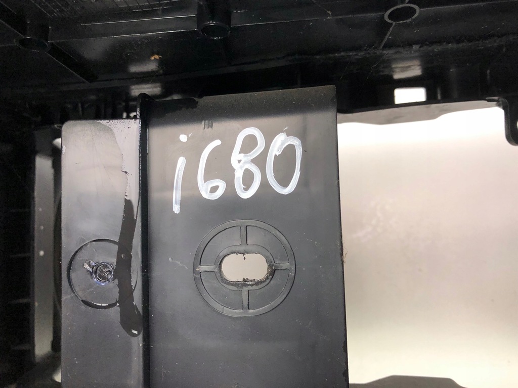 фото №15, Toyota avensis t-27 підлокітник тунель середній