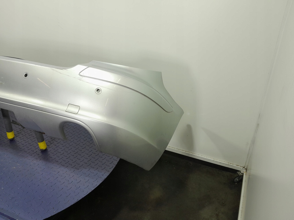 фото №2, Mercedes r w251 бампер задня задній 775