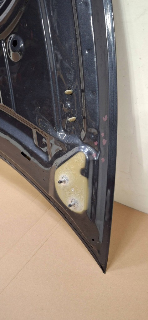 Капот tesla model 3 рестайлинг  2023- в Украине