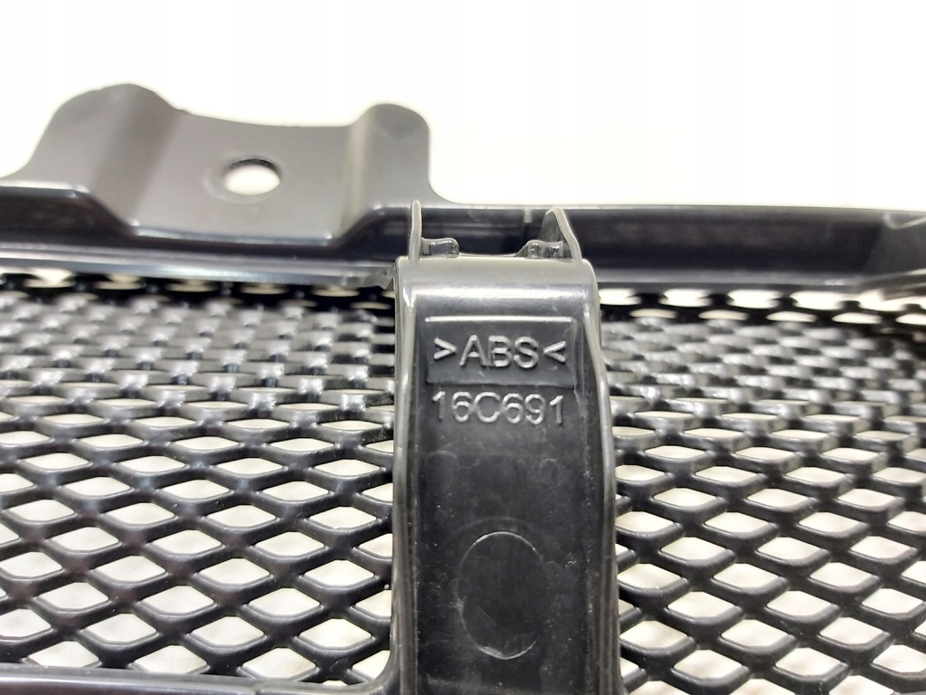 фото №9, Решітка впуск капот aston martin