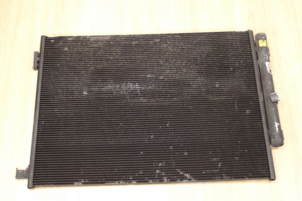 фото №1, Радиатор кондиционера maserati ghibli 3.0d