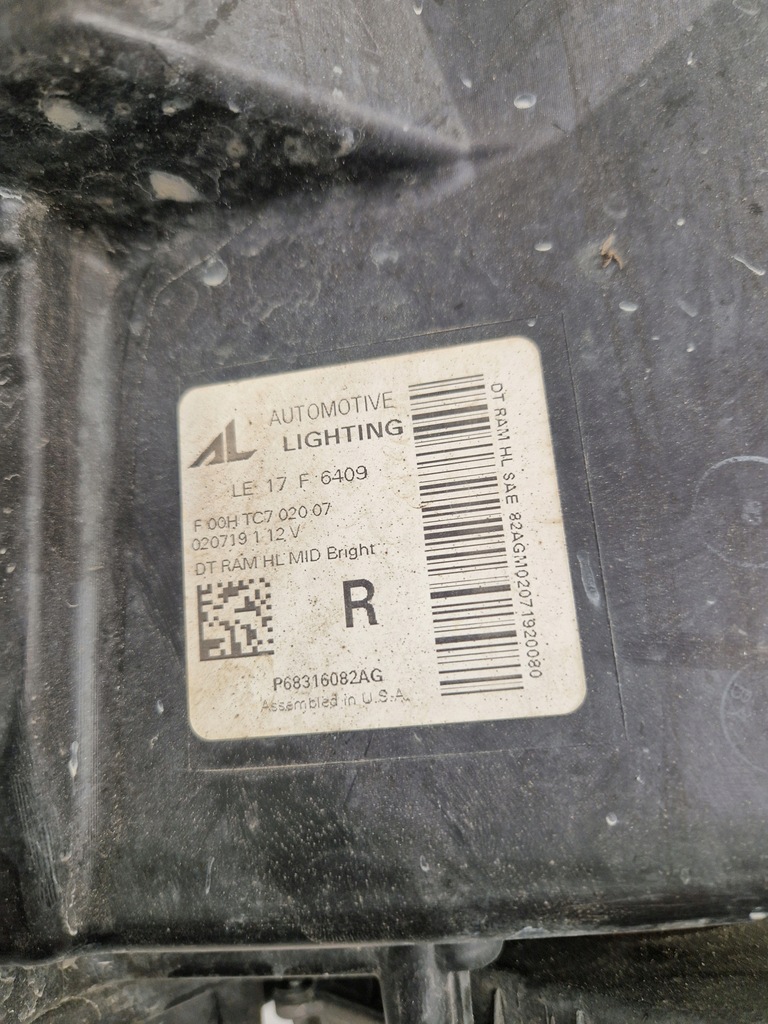 фото №10, Dodge ram 19- лампа права перед передня full led 68316082ag