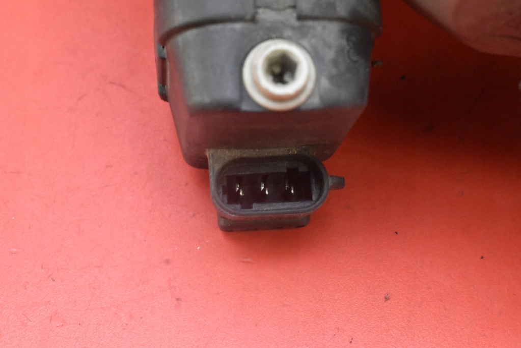 фото №8, Фара правый лампа перед eu 7700311372 nissan primastar 1 i 02-06