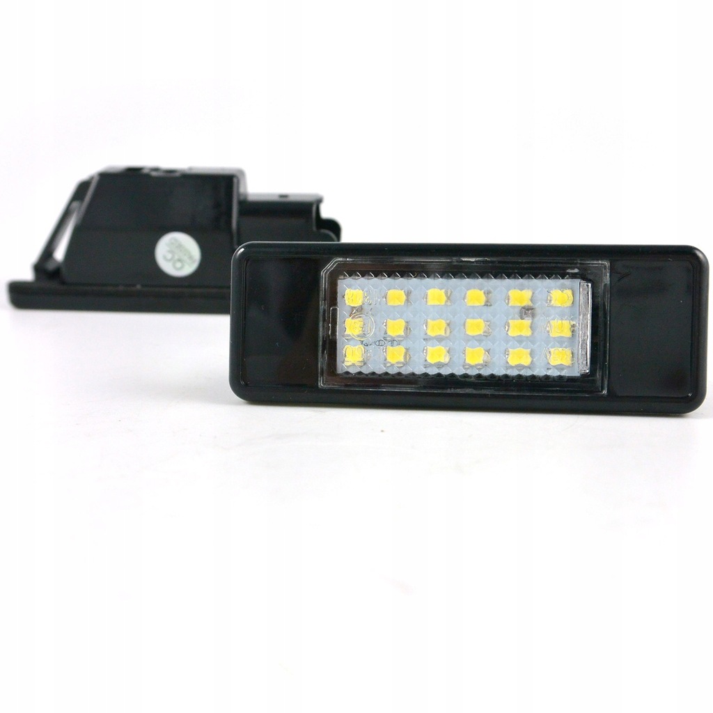 фото №1, Лампа номерного знака rej. citroen c2 c3 c4 i c5 ii c6 c8 jumpy evasion - led kpl