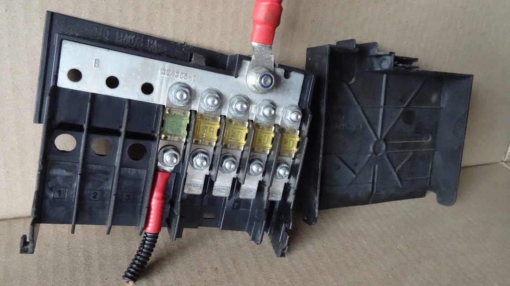 фото №4, Fiesta mk6 клема 2s6t14a076