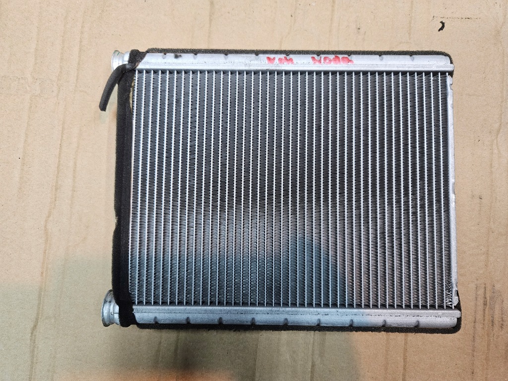 фото №1, Toyota corolla verso 04-08 отопитель радиатор