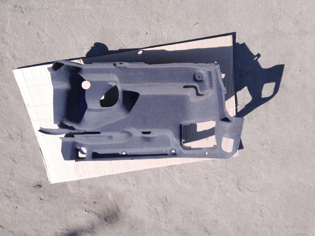 фото №1, Ліва оббивка багажника обшивка volvo c70 2 ii