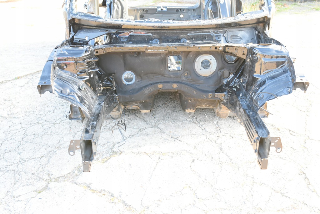 фото №4, Mercedes w247 b-klasa лонжерон подкрылок левая