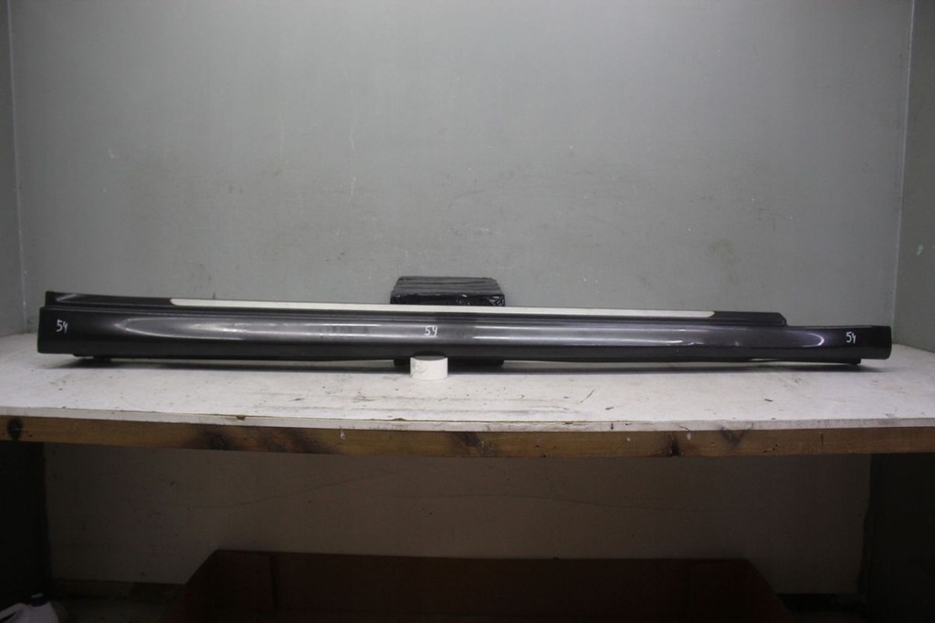 фото №1, Молдинг порог правая porsche panamera 97055950200 970