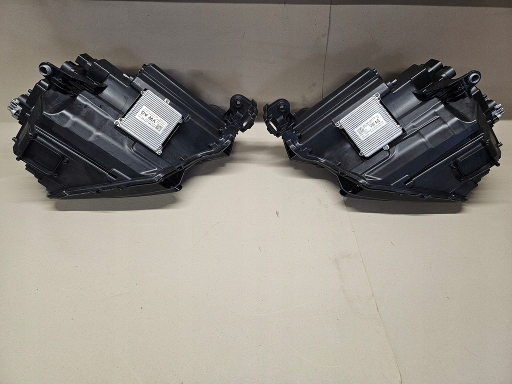 фото №11, Лампа правая левая передняя перед skoda karoq lift full led