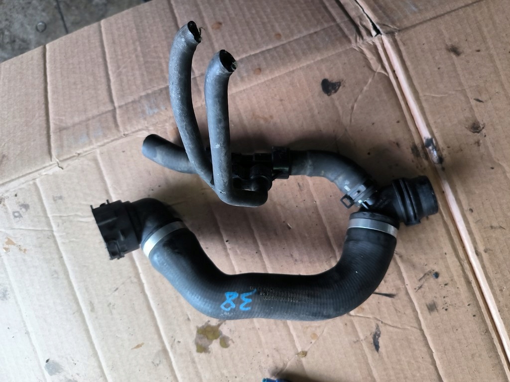 фото №1, Mercedes w213 w238 2.0 cdi труба wąż шланг wody a2135014100