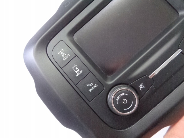 фото №3, Радио навигация jeep renegade 1.4 multiair przed lift 2017 rok