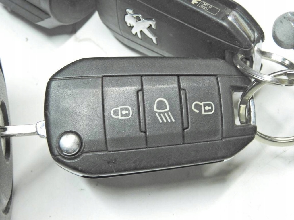 Peugeot 308 2 t9 13-17 замок запалювання 9663123380 ключі вкладка кришка комплект Зі Шроту