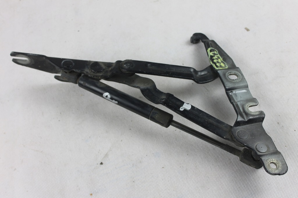 фото №7, Петля правий задня задній кришки задній привід audi a6 c5 sedan привід