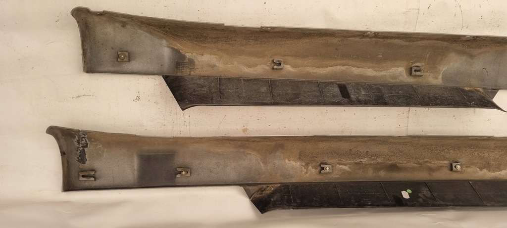 фото №4, Alfa romeo spider молдинг порог левая правая