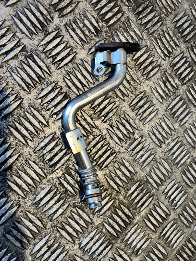 Купити Mercedes 1.5 dci трубка оливи turbo 151976181a