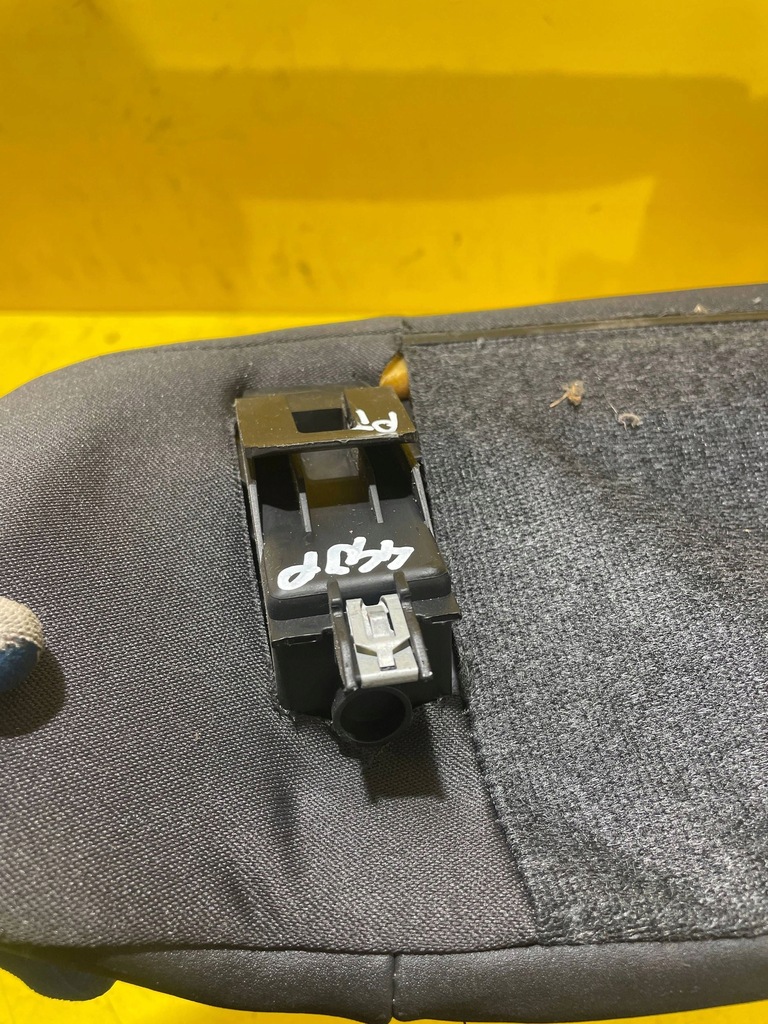 фото №5, Volvo v50 захист бічна сидіння правий задня