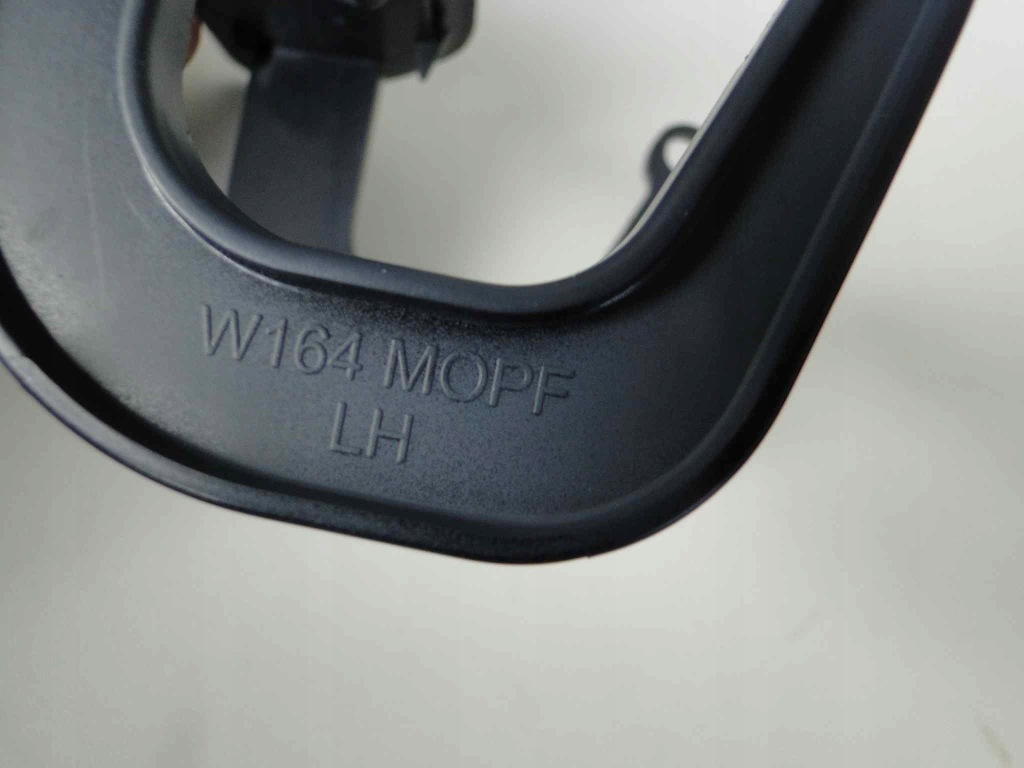 фото №4, Mercedes ml w164 164 заглушка розпилювача l p