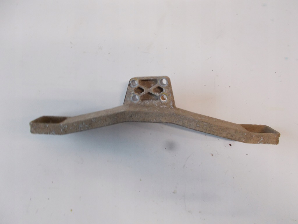 фото №1, Suzuki jimny кронштейн редуктор длинная