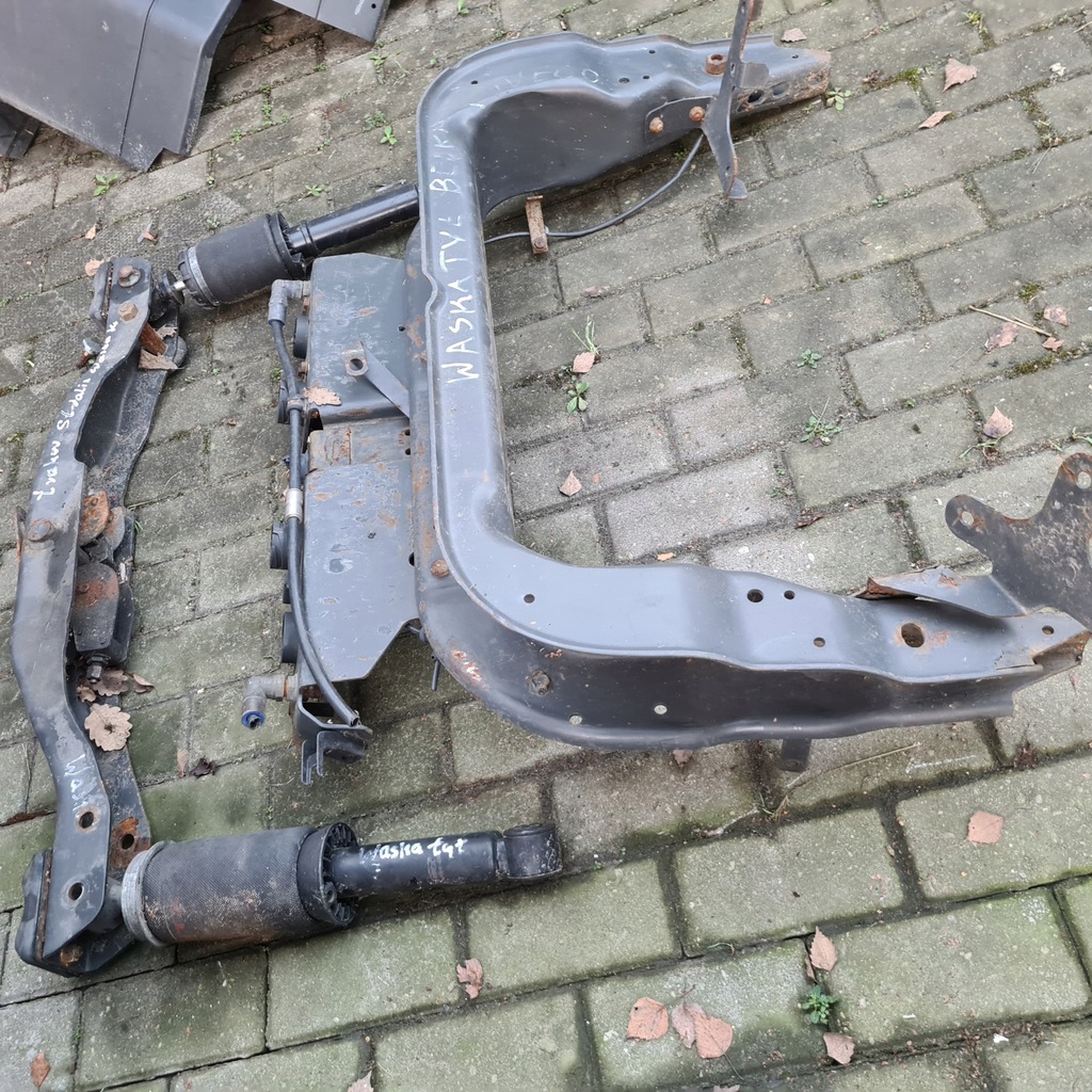 фото №7, Підвіска кабіни балка задня iveco trakker stralis