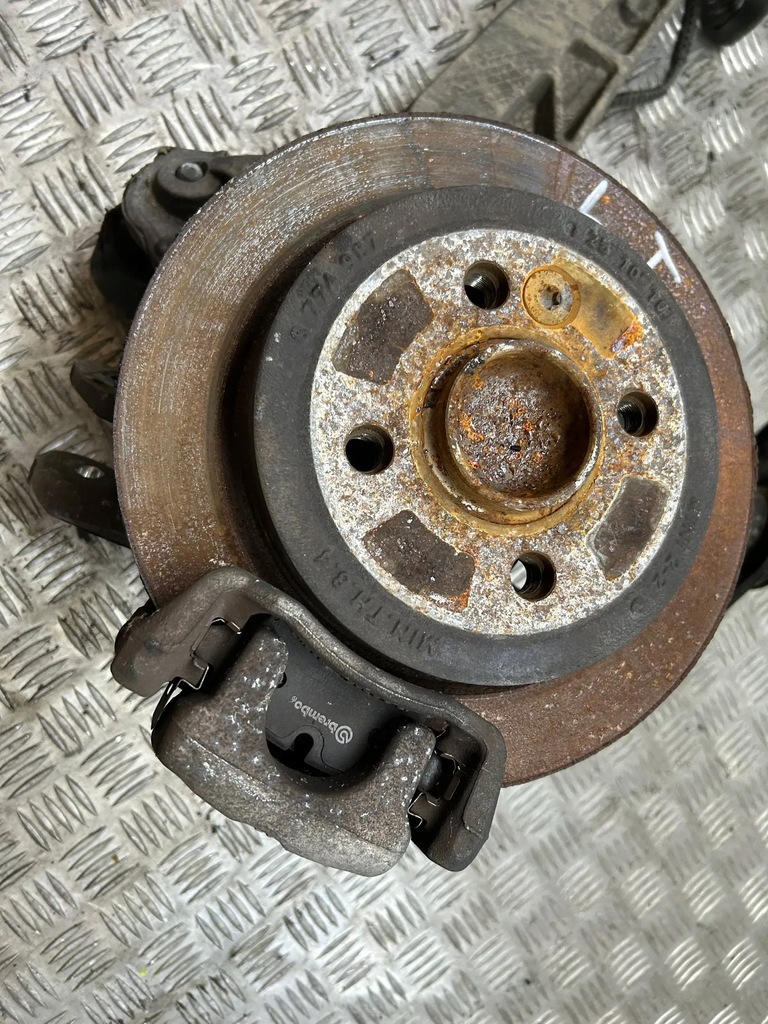 фото №2, Поворотний кулак амортизатор лівий задня mini r56 1.6t