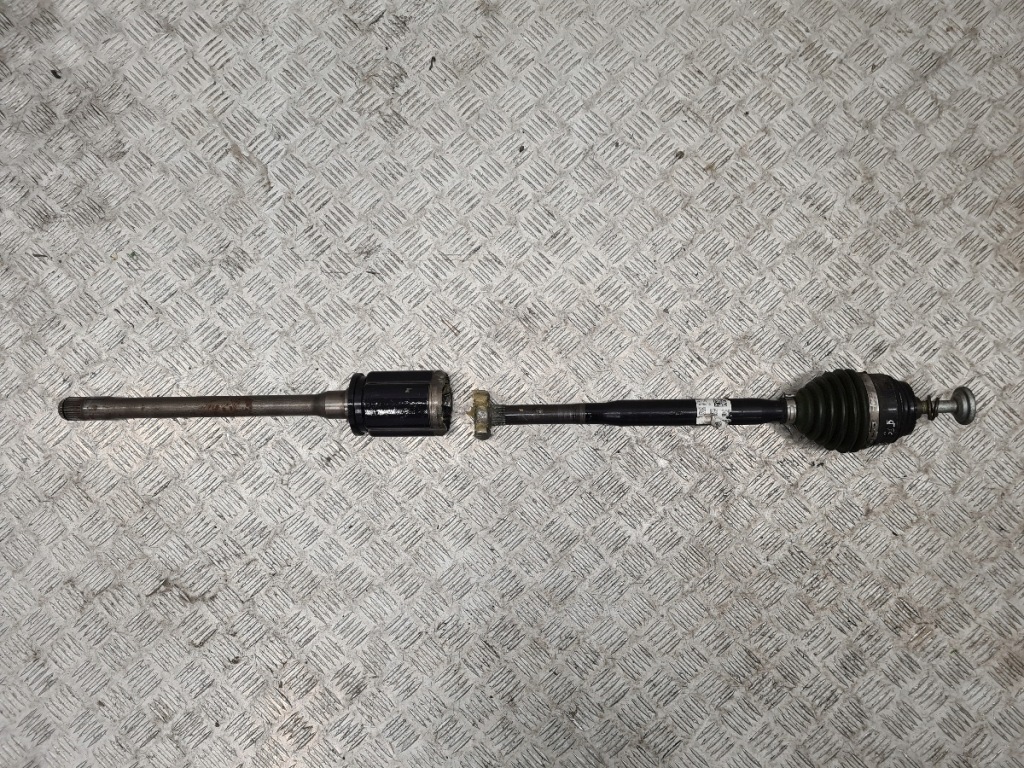 Купить Bmw x5 g05 приводной вал правый  перед 8486202