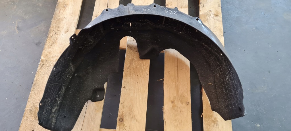 фото №1, S3 8v sedan a3 підкрилок праве правий задня задні 8v5810172b