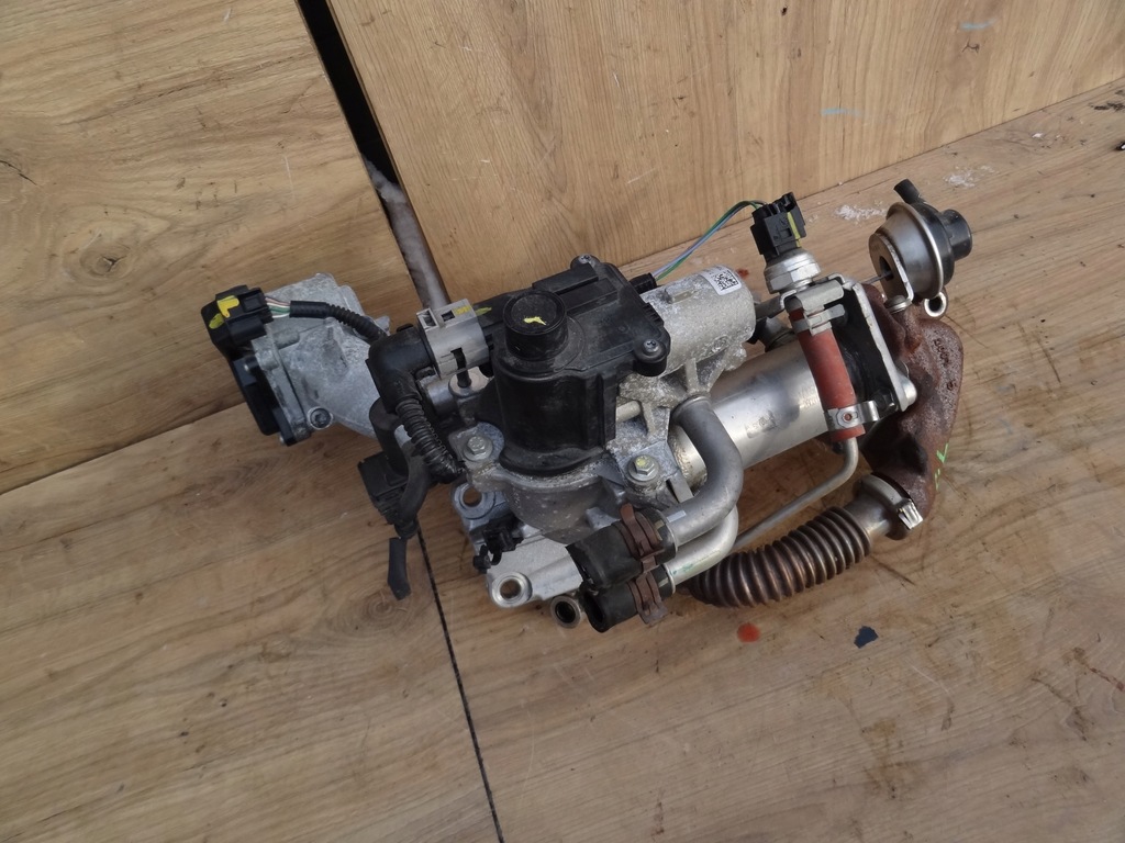 фото №1, Dacia lodgy dokker 2013 1,5 dci клапан egr дроссельная заслонка оригинал