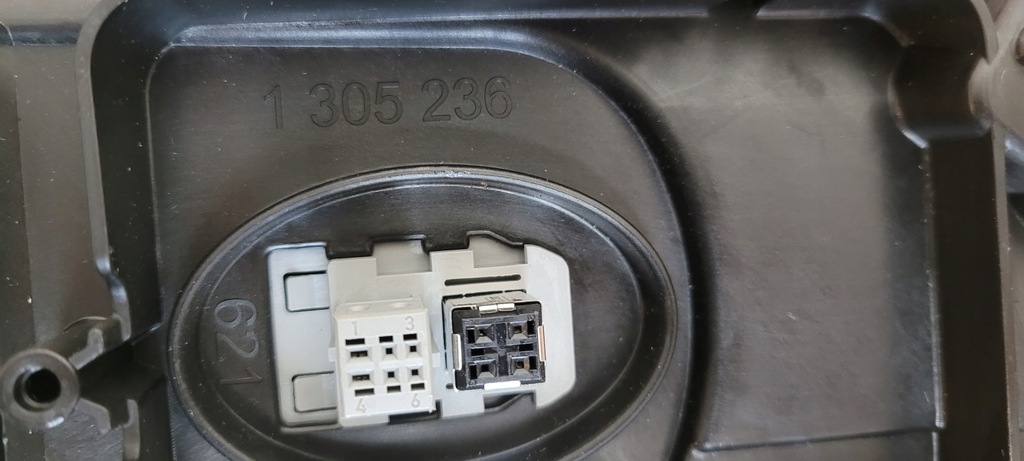 фото №15, Лампа ліва перед volvo c30 lift 2010- ксенон