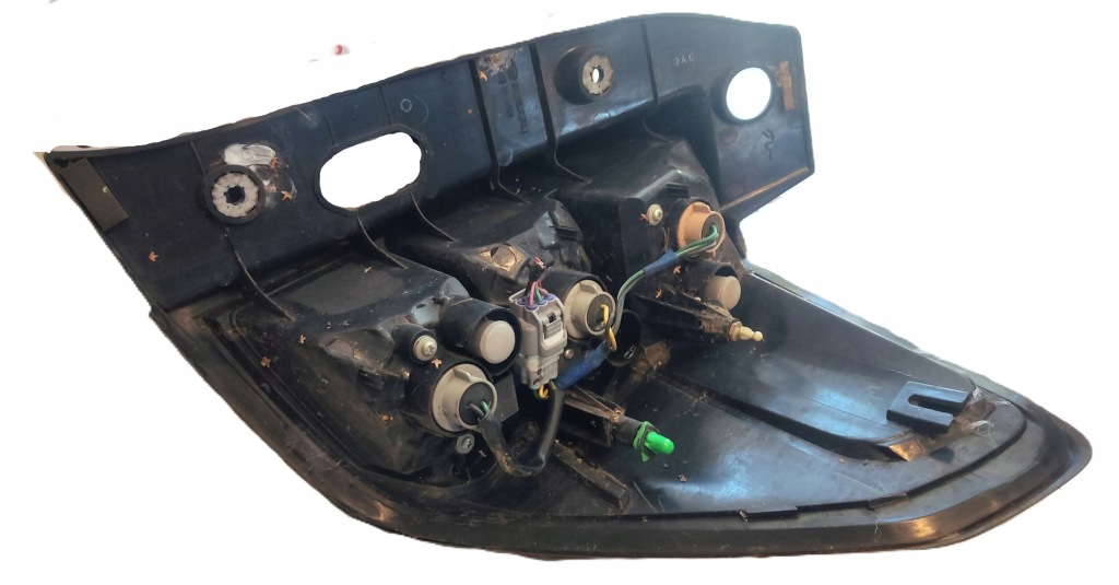 фото №3, Лампа лівий задня subaru forester iii 2010r оригінальна