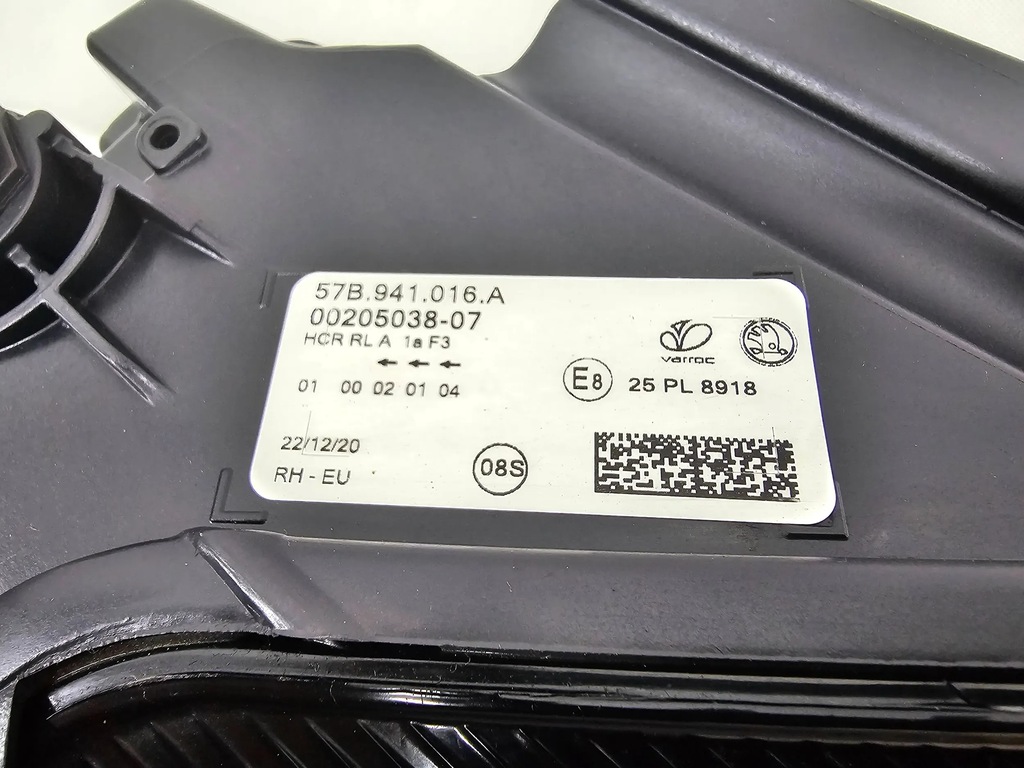 фото №10, Skoda karoq 57b lampaprzódprzednia правая обычная с led europa 57b941016a