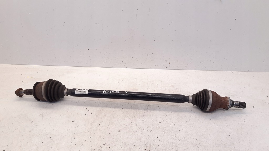 фото №1, Приводной вал правая 13403129 opel astra k