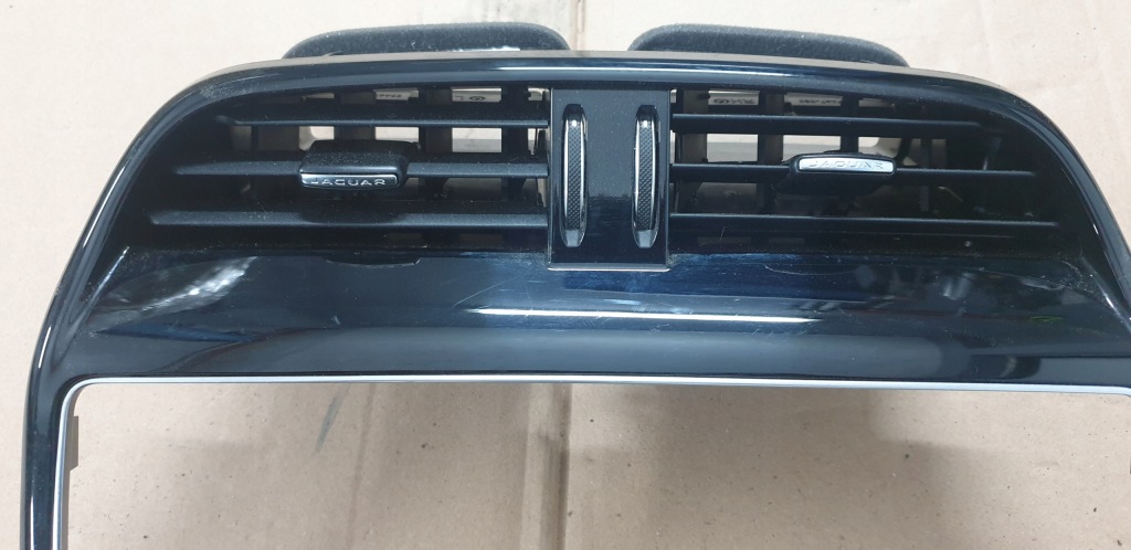 фото №2, Рамка радіо jaguar f-pace gx73-014l21-a