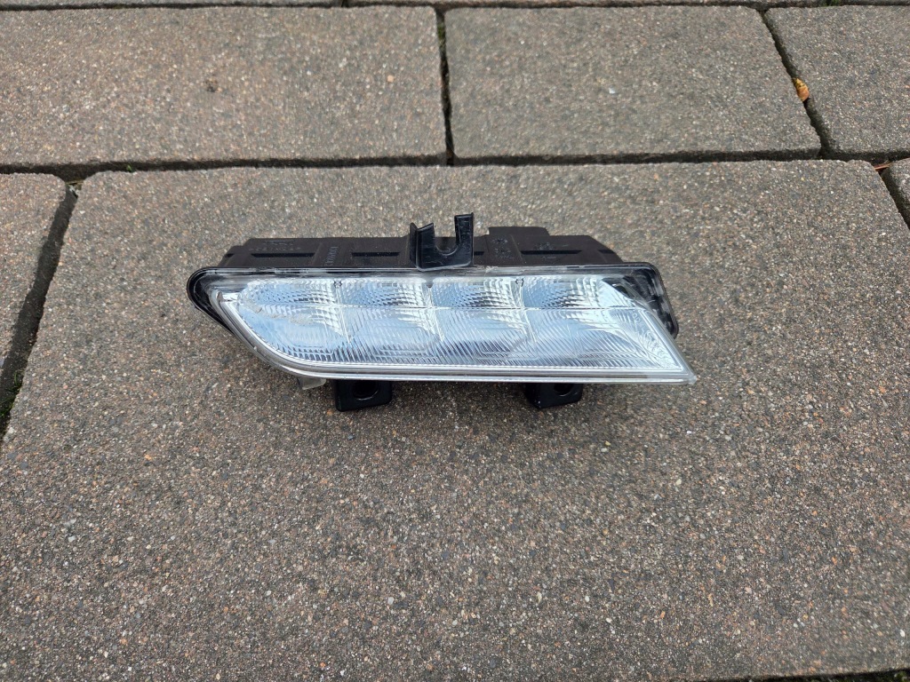 фото №1, Renault clio iv przed lift captur i світло led drl праве 266000411r 12-16