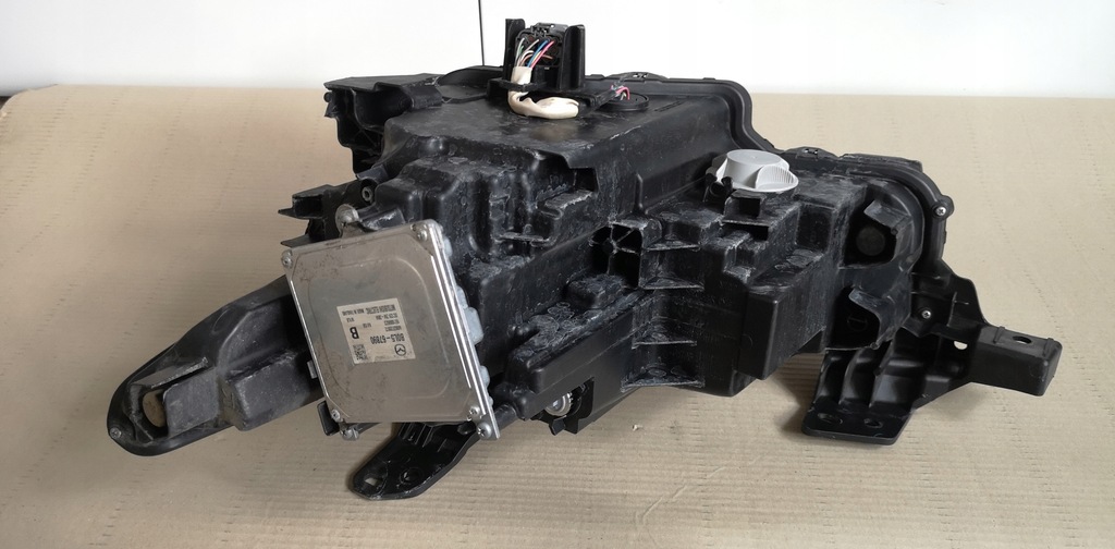 фото №6, Mazda 3 iv bp лампа full led правая перед передняя 9 pin