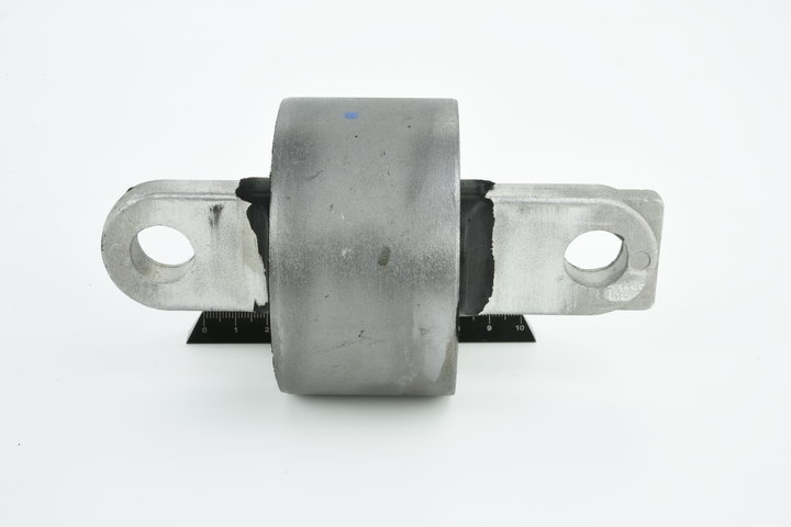 фото №4, Втулка рычага задняя febest do lexus rx 270 350