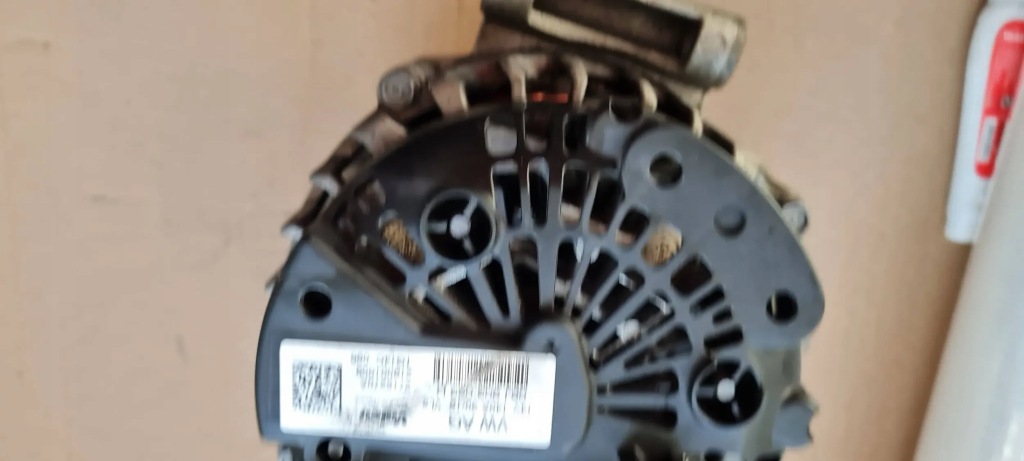 Q3 83a генератор valeo 140a 2.0 tfsi 06j903023d vw audi tiguan a3 8y с Разборки