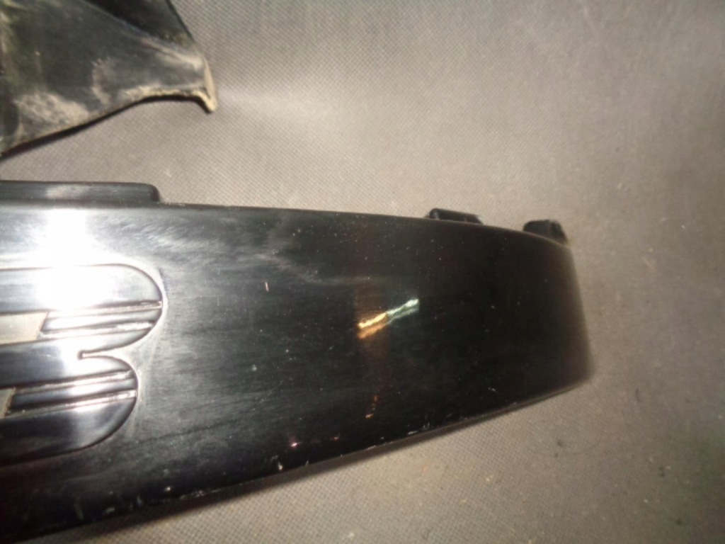 фото №10, Chevrolet camaro iv 93- накладка накладка задняя