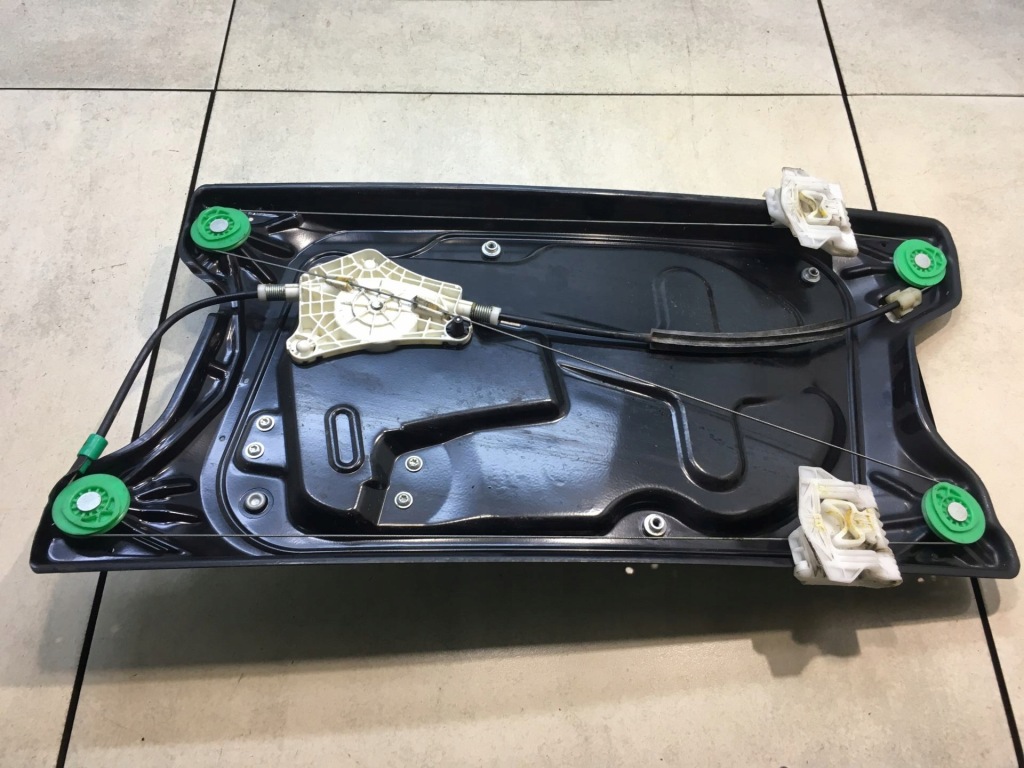 фото №8, Підйомник скло правий перед discovery 3 iii lr3