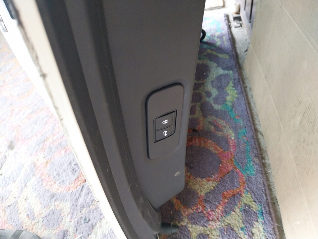 Nissan qashqai 3 j12 крышка багажника задняя багажника камера в Украине