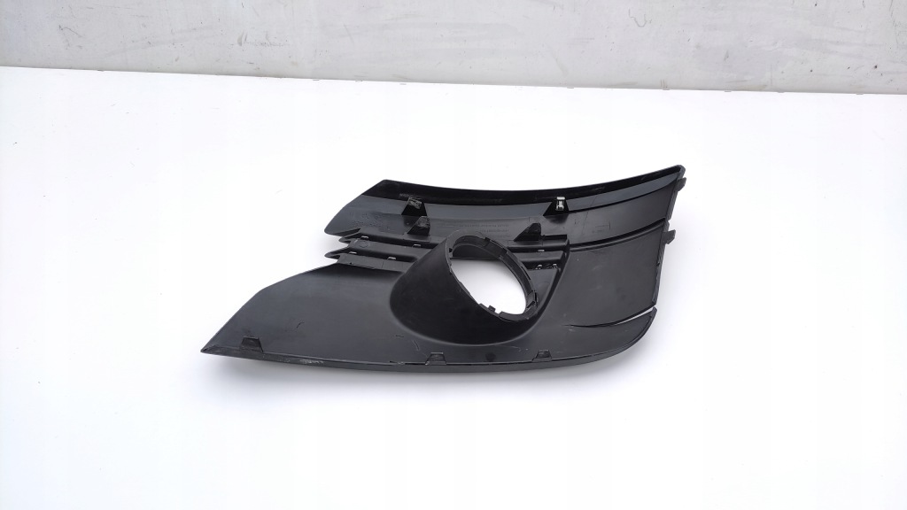 фото №6, Peugeot 3008 i przed lift решётка бампера рамка противотуманной фары правая kr41