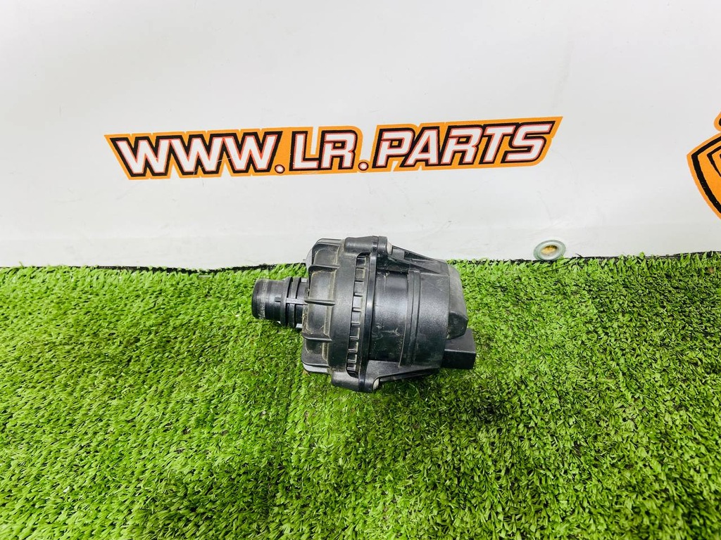 фото №15, Помпа wody jaguar f-pace x761 m8a2-18d473-db