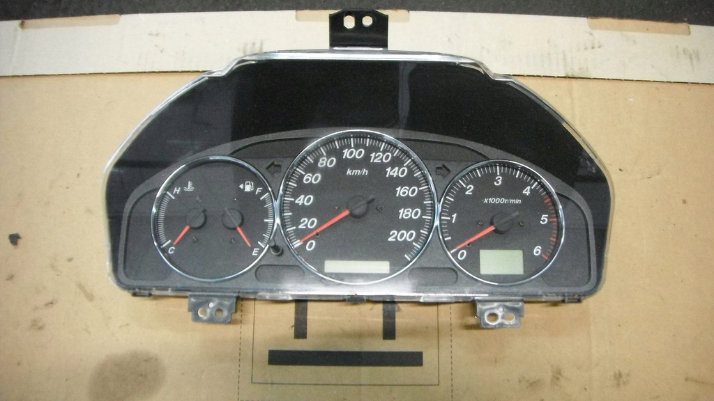 фото №1, Mazda mpv 2.0 citd 03- счетчик приборы 157520-4340