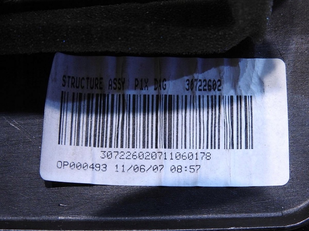 фото №8, Каркас панелі консолі volvo v50 lift