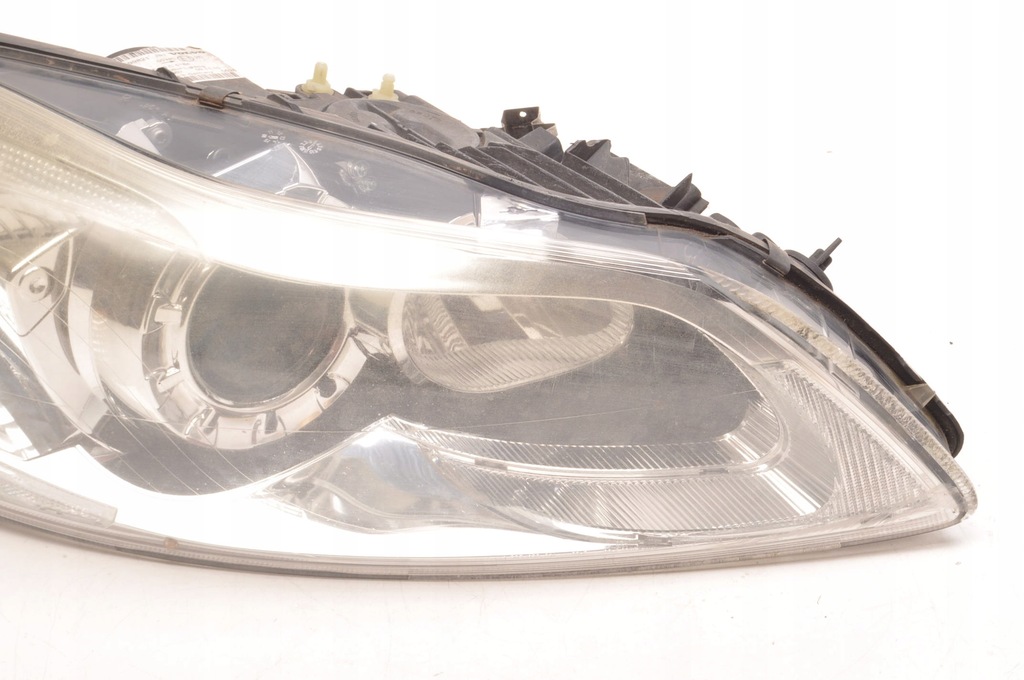 фото №12, Volvo c30 лампа права передня правий перед lift europa 31299821